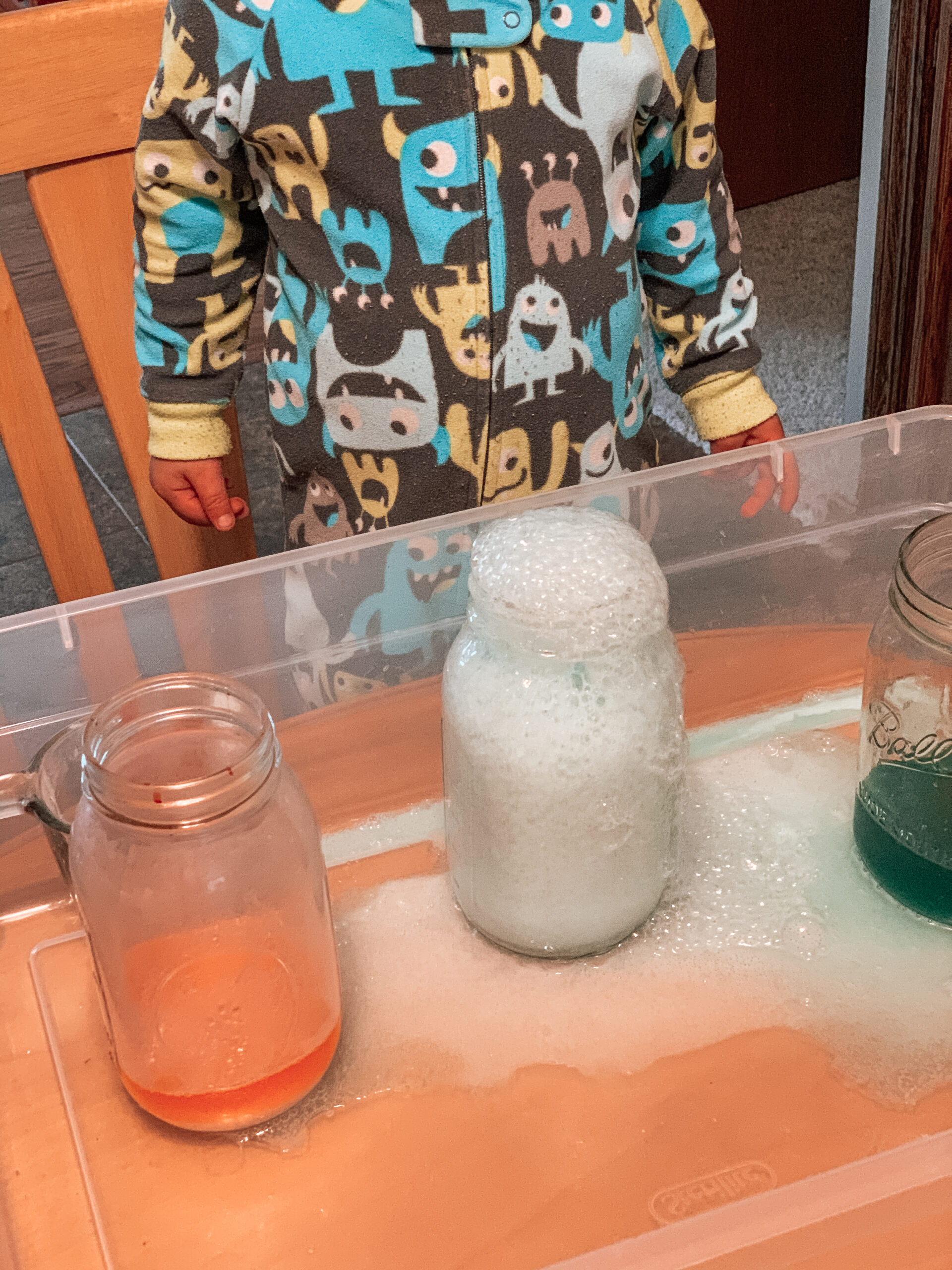 vinegar and baking soda experiment